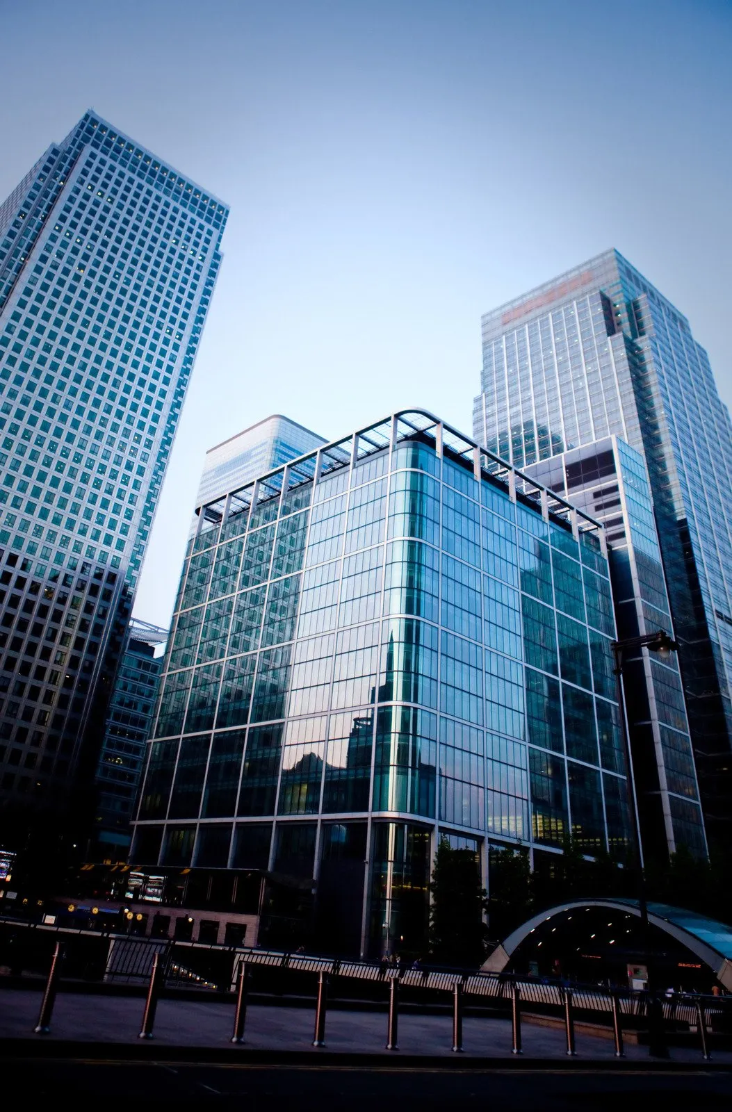 Mudanças no CNPJ! 84 Edifícios Corporativos - Fotos do Canva1