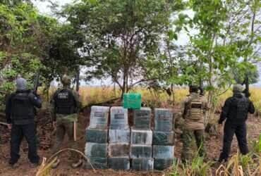 Polícia apreende 500 tabletes de cocaína em zona rural de Mato Grosso