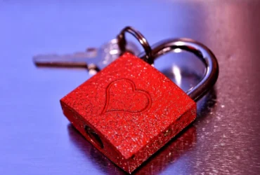5 signos terão ganhos inesperados no amor nesta sexta-feira