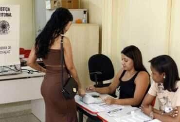 Valparaíso (GO), 06/10/2024 - Eleitores durante dia de votação nas eleições 2024. Foto: Bruno Peres/Agência Brasil