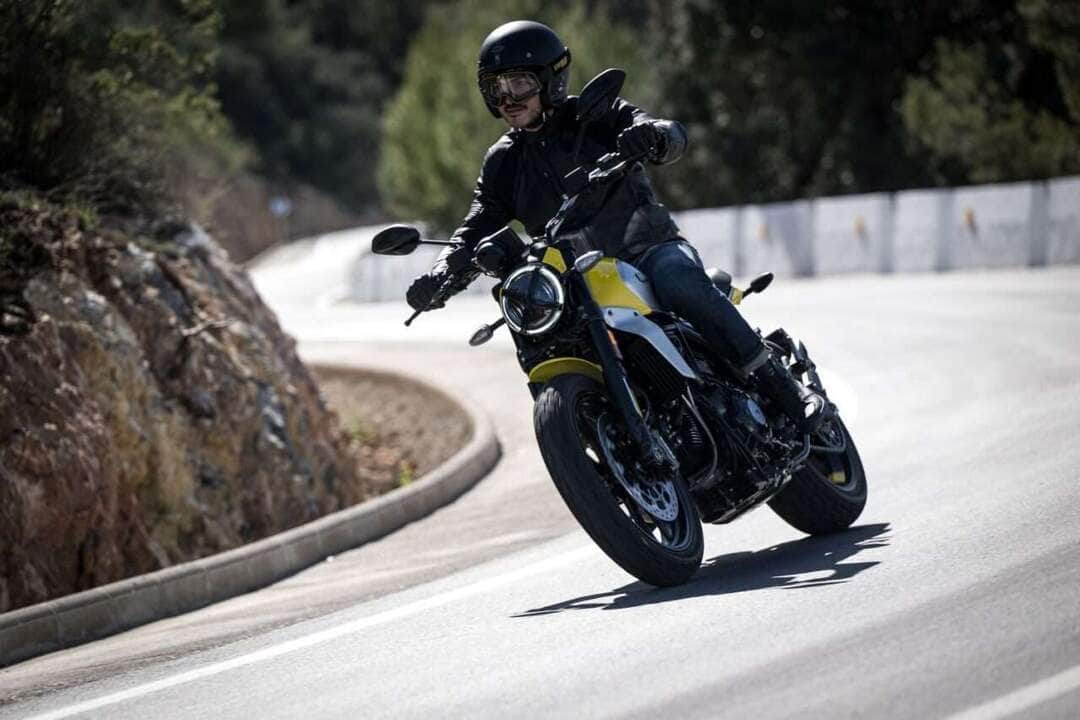 Ducati revela no Brasil a nova geração da Scrambler