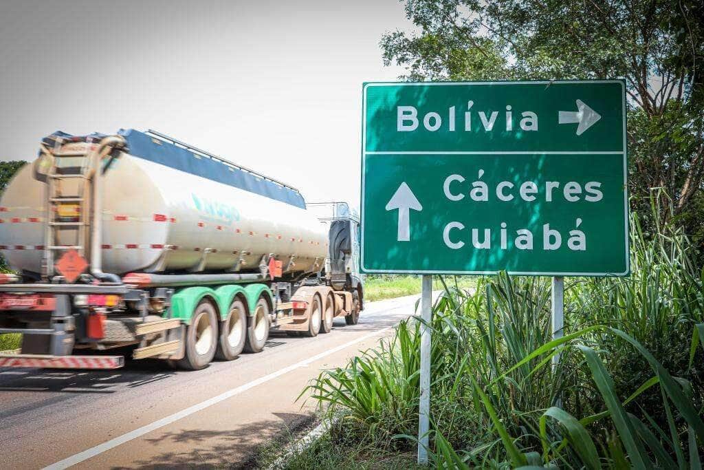 Motorista é preso transportando 18 tabletes de maconha na fronteira de Mato Grosso e Bolívia 2 o estado de Mato Grosso se tornou um ponto crucial nas operações de combate ao narcotráfico.