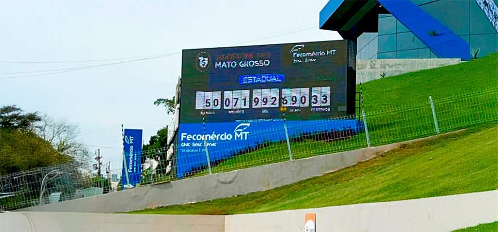Mato Grosso já pagou R$ 50 bilhões em impostos em 2024 2 2024 deve encerrar o ano recolhendo, em tributos municipais, estaduais e federais, o valor de R$ 53.067 bilhões dos mato-grossenses