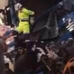 Motorista fica preso às ferragens após colisão entre carretas na BR-364 em Jaciara 