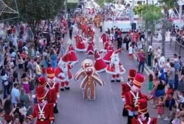 Amanhã (14) tem Parada de Natal com casal Noel e personagens infantis em Sinop