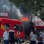 Incêndio em depósito de madeira mobiliza Corpo de Bombeiros em Colíder