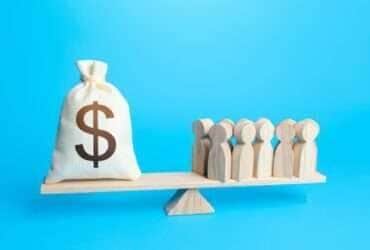 Quase cinco meses de trabalho: Mato Grosso e o Brasil param para pagar impostos
