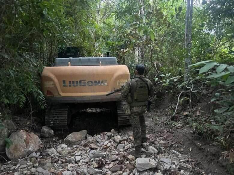 Operação prende 7 por garimpo ilegal e destrói maquinário na Terra Indígena Sararé em Mato Grosso