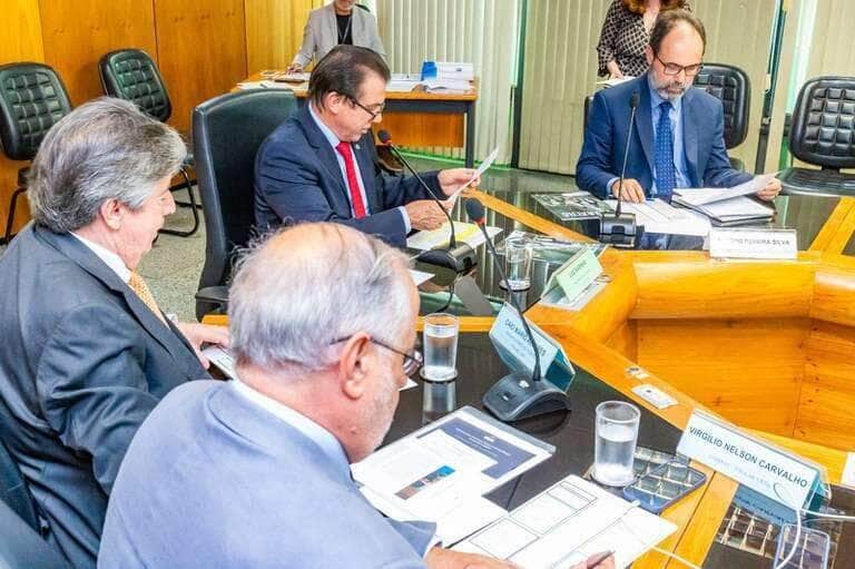 Governo Federal aprova calendário de pagamento do Abono Salarial para 2025 -