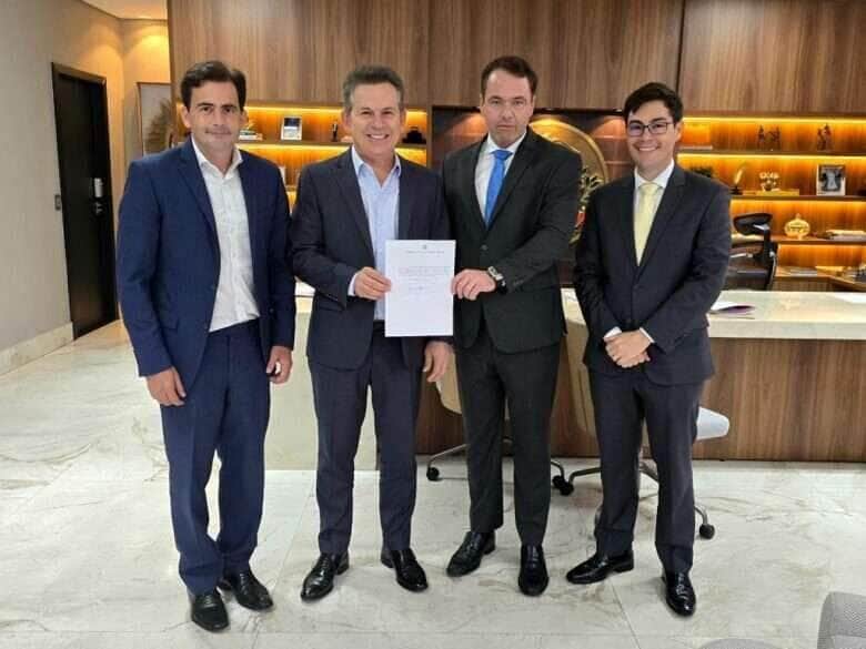 Secom-MT