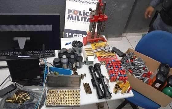 Homem é preso em Cuiabá por violência doméstica e posse ilegal de armas