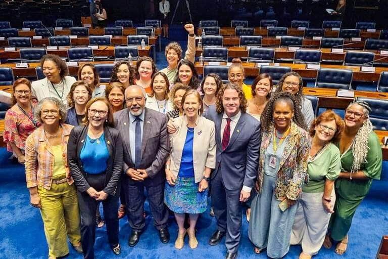 Senado aprova por unanimidade a Política Nacional de Cuidados, que vai para sanção presidencial -