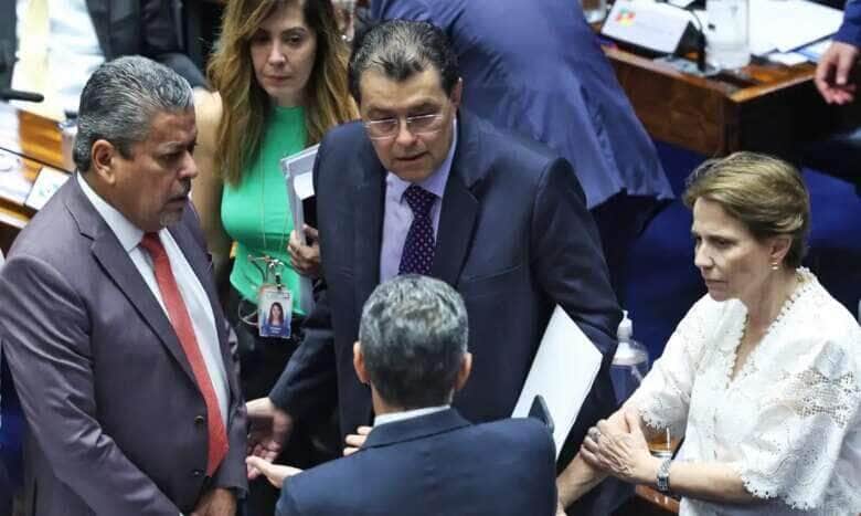 Brasília (DF), 12/12/2024 - O senador Eduardo Braga durante sessão do Senado Federal deliberativa extraordinária. Foto: Antônio Cruz/Agência Brasil