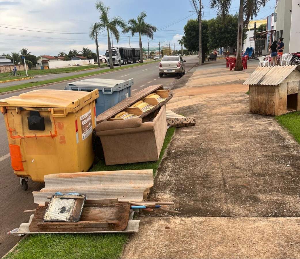Prefeitura orienta população sobre penalidades para quem descarta resíduos incorretamente 2 152836096920250122142520