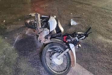 Motociclista fica ferido em acidente com carro em Nova Mutum 