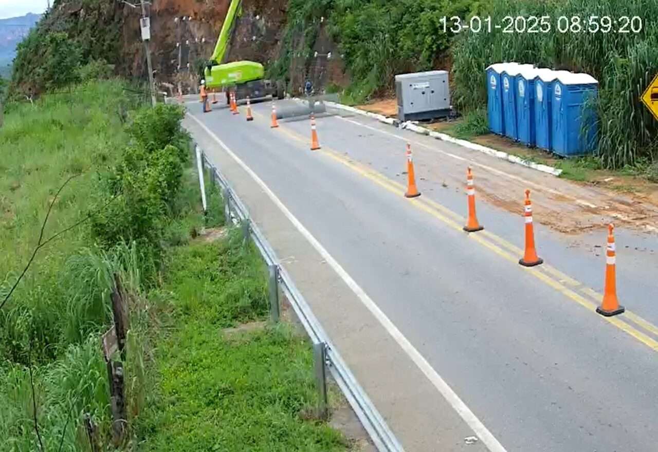 Sistema de pare e siga na MT-251