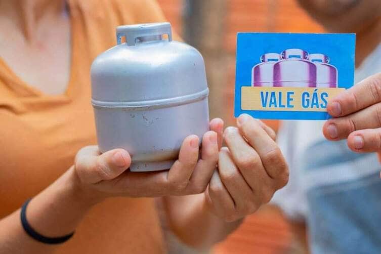 Vale-Gás 2025: veja como saber se você tem direito ao auxílio 88 Como consultar se você vai receber o Vale-Gás