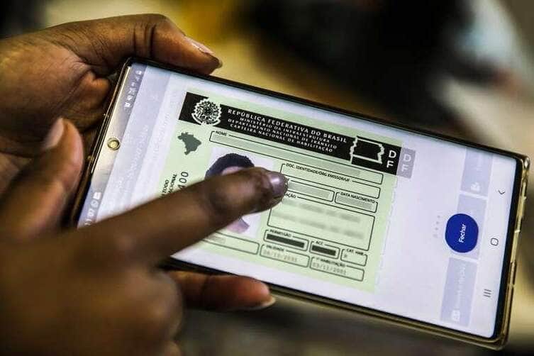 Como conseguir sua CNH gratuita em Mato Grosso e outros estados em 2025