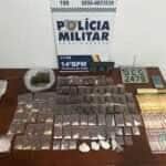 Faccionadas são presas pela PM com 90 porções de drogas em Primavera do Leste