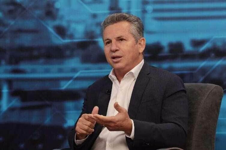 Governador de Mato Grosso limita reajuste salarial de servidores