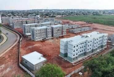 Governo de Mato Grosso fará aporte para construção de casas populares em mais oito municípios
