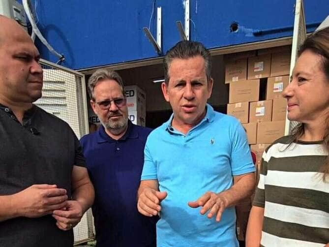 Mauro Mendes entrega medicamentos para a Saúde de Cuiabá