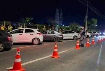 Operação Lei Seca prende sete motoristas por embriaguez e um por adulteração de veículo em Cuiabá