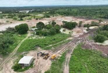 Sema desmantela garimpo ilegal em Peixoto de Azevedo e apreende máquinas