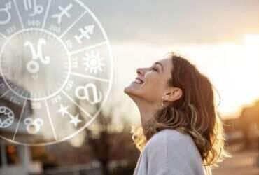 Signos em alta - Mulher feliz