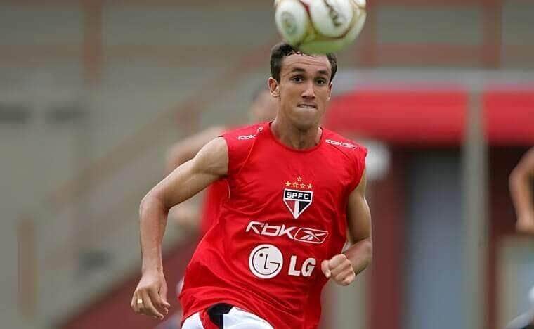 Thiago Ribeiro 240116