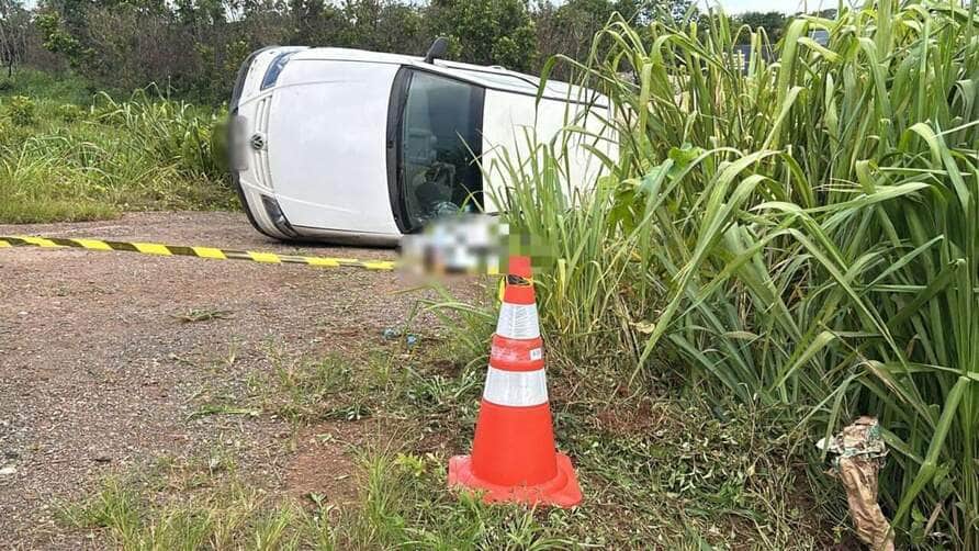 Capotamento na BR-163 em Lucas do Rio Verde deixa vítima fatal 2 WhatsApp Image 2025 01 24 at 15.30.36 1