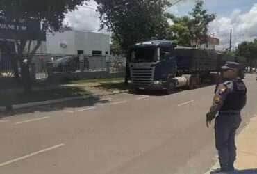 Roubo de carga de soja termina com prisão de dois suspeitos na BR-163 