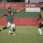 Portuguesa Santista x São José ao vivo; onde assistir nesta quinta (20) pela Série A-2. Imagem: @jardim0013/Agência Briosa