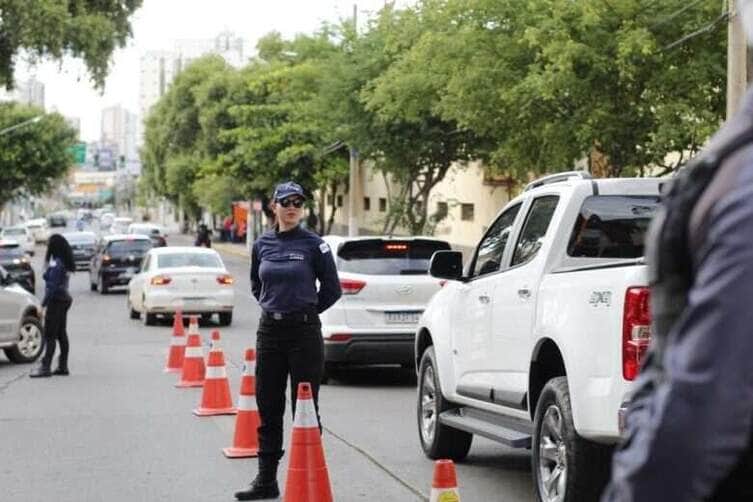 Detran de Mato Grosso fiscaliza 790 veículos em janeiro e flagra 50 motoristas sem carteira de habilitação