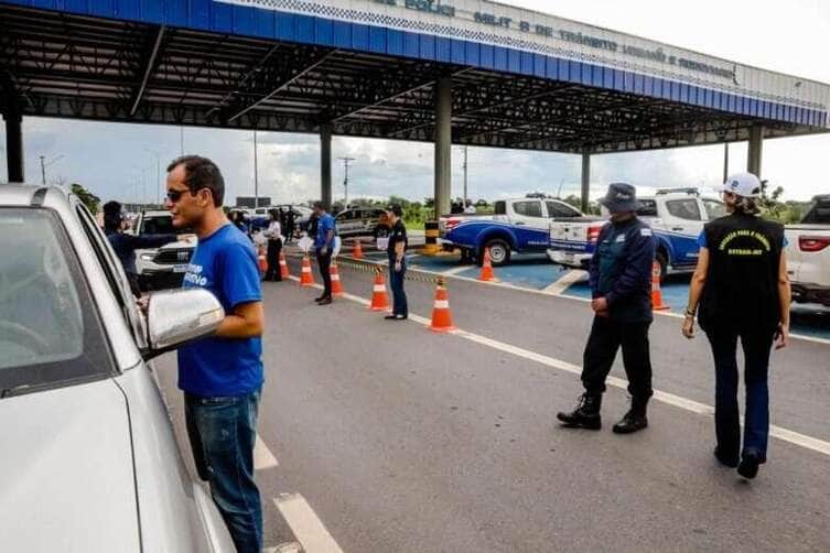 Mais de 100 veículos são abordados em ação integrada pré-Carnaval na MT-251