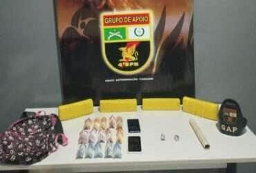 Polícia Militar prende seis pessoas e desarticula ponto de venda de drogas em Várzea Grande