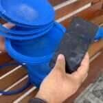 Policiais penais de Mato Grosso descobrem novo tipo de esconderijo e apreendem 21 celulares na PCE