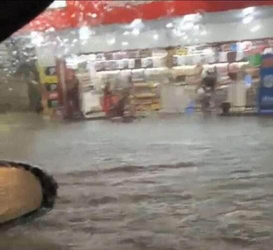 (VÍDEO) Temporal causa alagamentos e transtornos em Cuiabá 