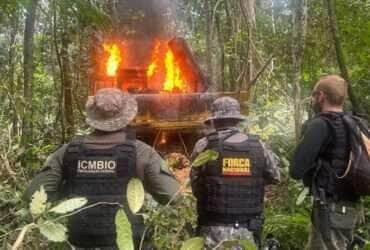 ANP apreendeu 100 mil litros de combustíveis do garimpo ilegal na Operação Munduruku - DivulgaçãoICMBio