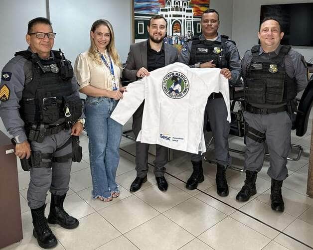 assinatura da parceria retangular