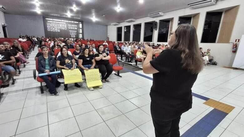 comunidade surda LRV