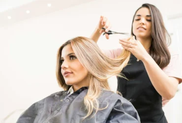 Calendário lunar de cortes de cabelo para março