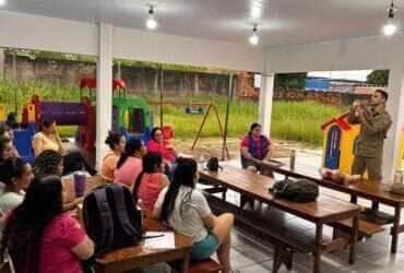Corpo de Bombeiros de Mato Grosso realiza palestra de prevenção e primeiros socorros para profissionais de escola pública