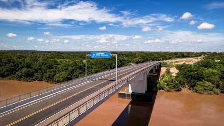 Governo inicia instalação de iluminação pública de nova ponte sobre o Rio Cuiabá