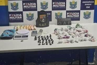 Polícia Militar de Mato Grosso prende casal por tráfico e apreende mais de 70 porções de drogas