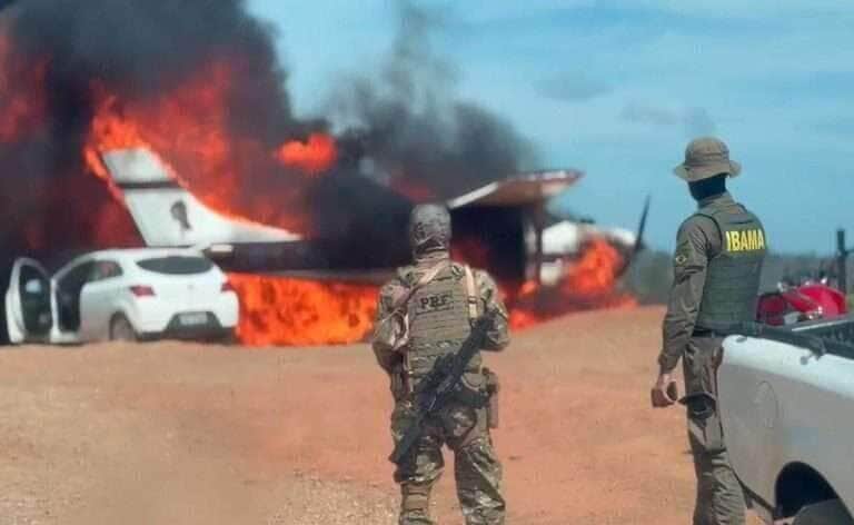 Garimpo Ilegal: PRF e Ibama apreendem aeronave, armas e munições em Roraima - Divulgação PRF