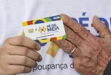 Brasília (DF), 25/03/2024 - O presidente da República, Luiz Inácio Lula da Silva, participa da entrega de cartões do Programa Pé-de-Meia para alunos de todo o País. Foto: Marcelo Camargo/Agência Brasil
