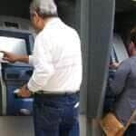 INSS paga nesta quinta-feira benefícios com finais 3, 4, 8 e 9 -
