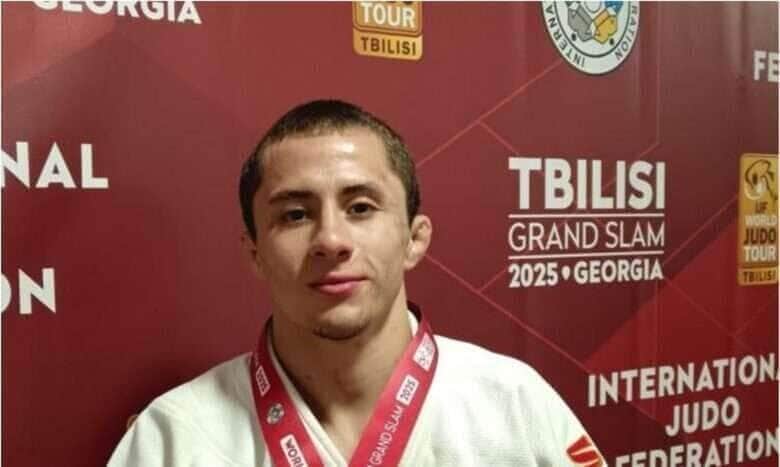Michel Augusto fatura prata no Grand Slam de Tbilisi, na categoria até 60 kg,  em 21/03/2025