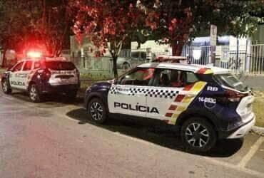 Mulher toma neto à força e ameaça familiares com pedras em Nova Mutum